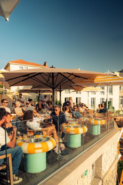 Le rooftop du Roc Seven Biarriz sunset