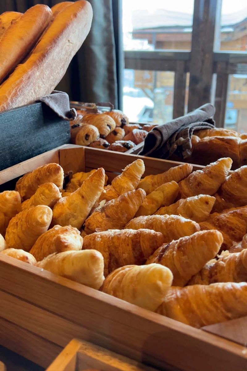 Hotel Courchevel - Fahrenheit 7 - breakfast