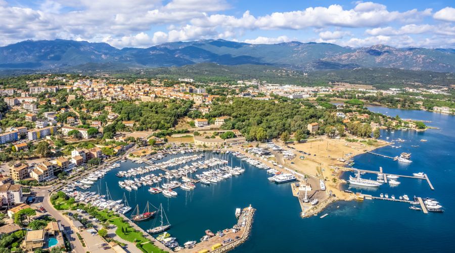 marché port porto vecchio