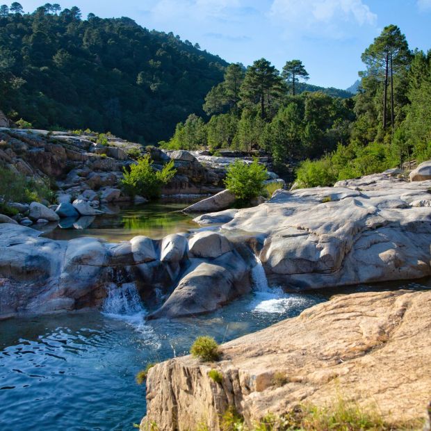 Cascade  - randonnées en corse du sud